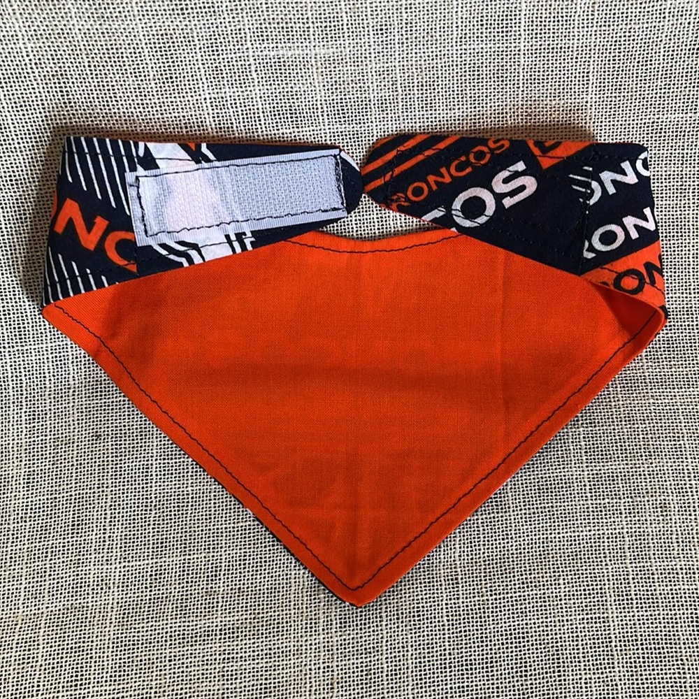 Denver Broncos Dog Bandana-Size S - Picture 4 of 6